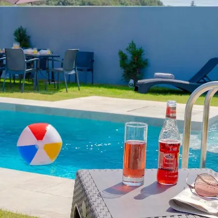 Villa Zanetti Agia Marina